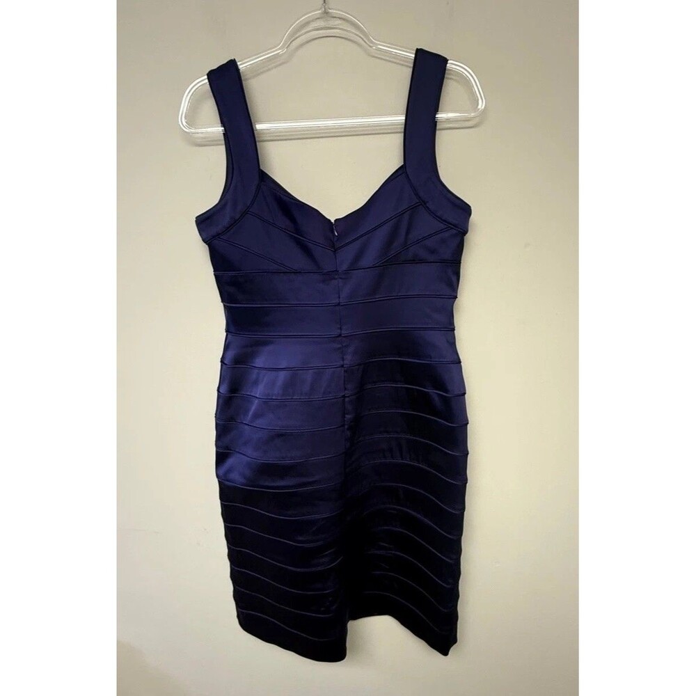 Lauren Ralph Lauren Purple Satin Cocktail Dress 12 Pleated Sleeveless Sheath - Picture 8 of 9